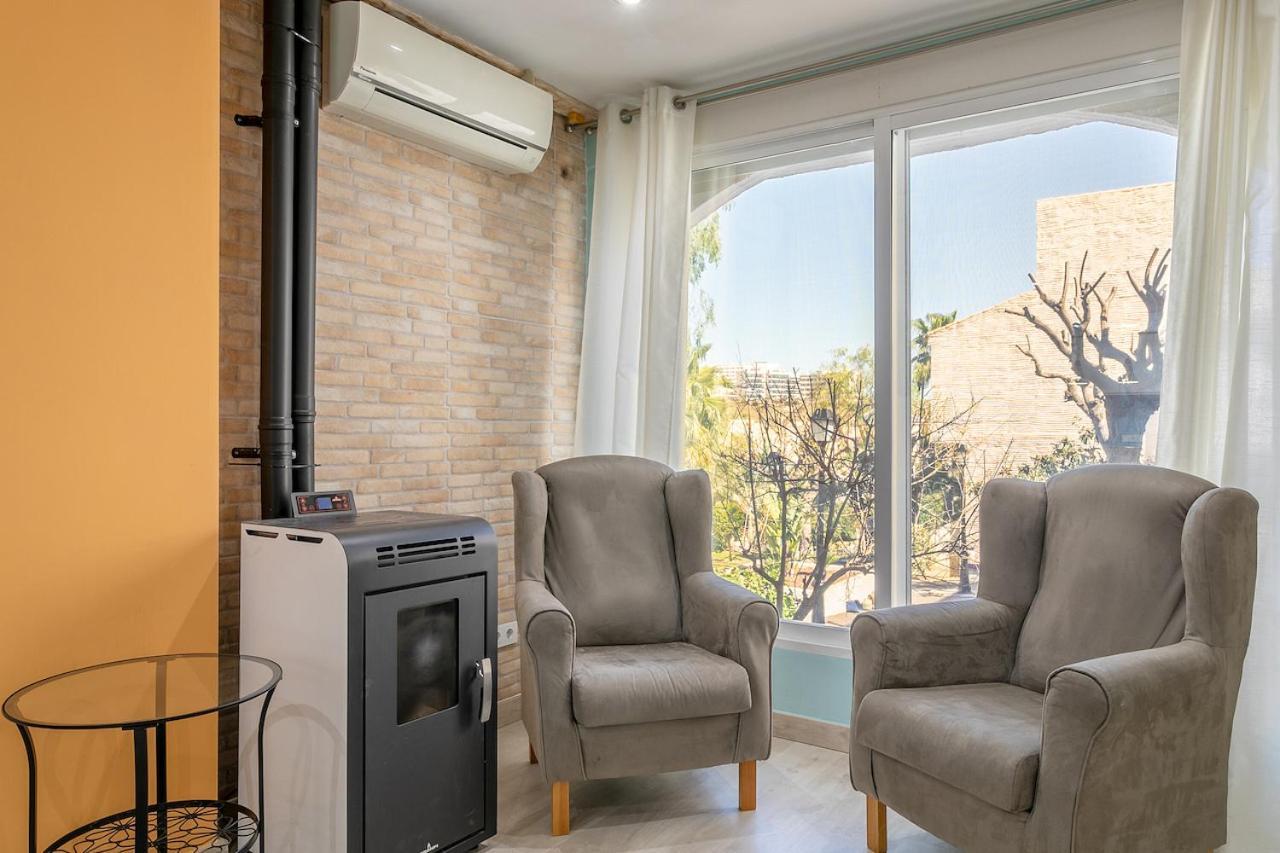 Bonita Casa En Urbanizacion Privada Muy Cerca Del Mar Y De Alicante 格兰阿利坎特 外观 照片